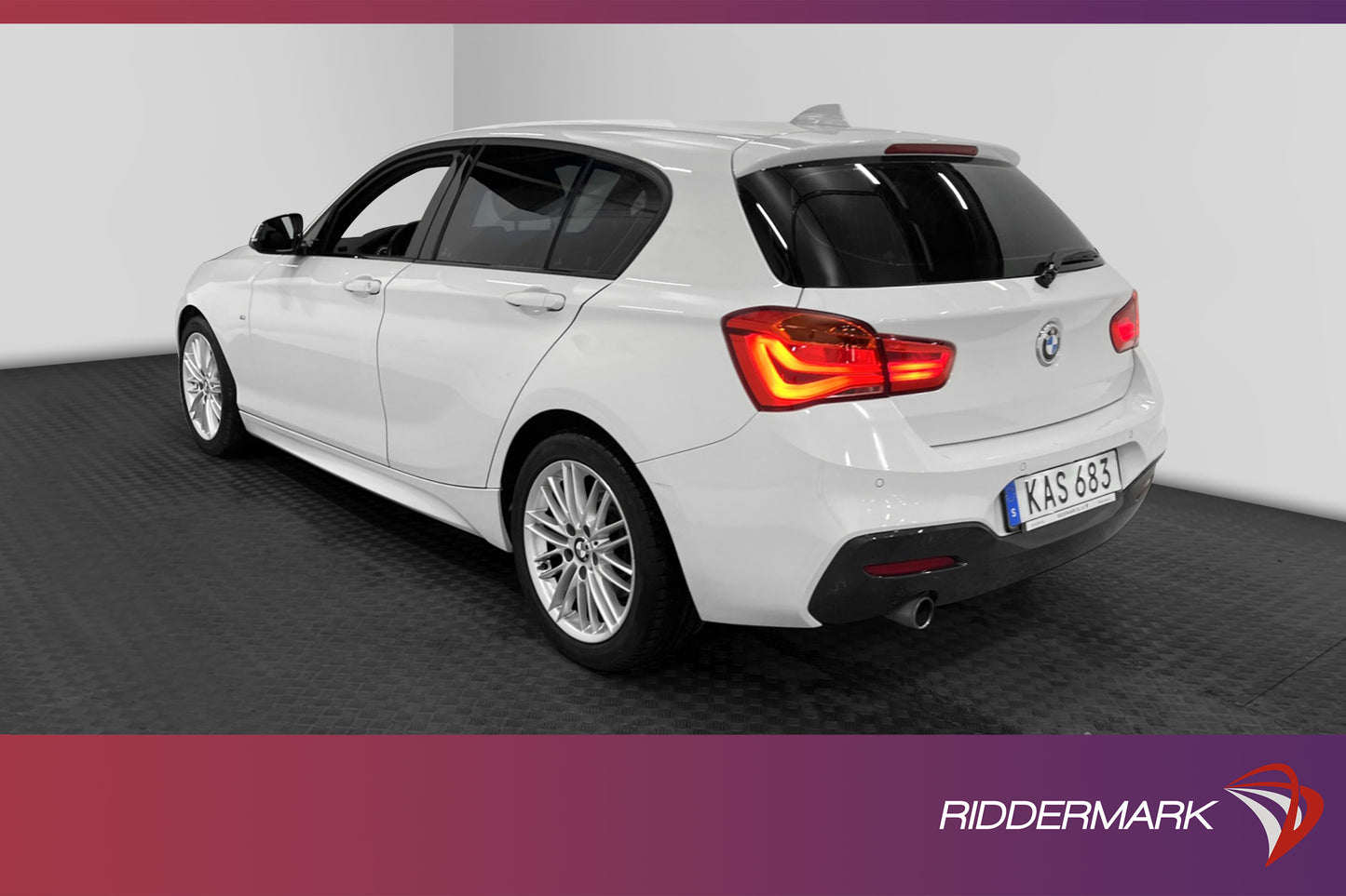 BMW 118 i M Sport Skinn Taklucka P-sensorer  136hk