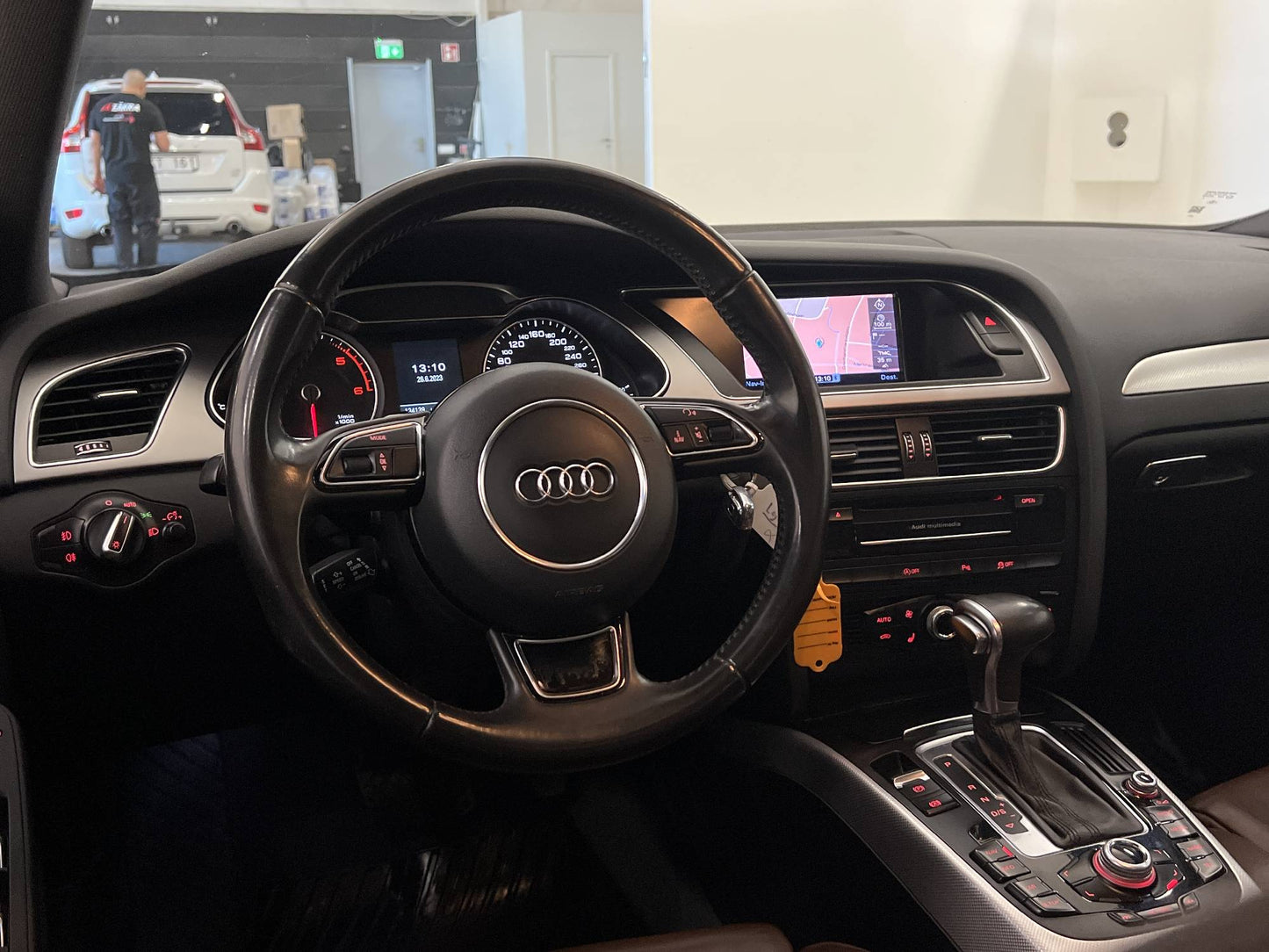 Audi A4 Allroad Q 2.0 TDI 177hk Pano Skinn Navi Välservad