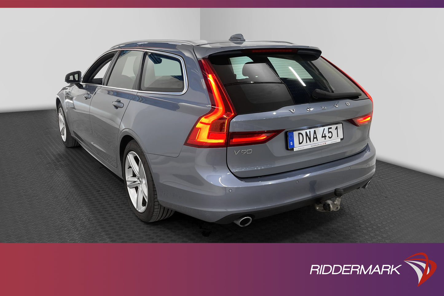 Volvo V90 T4 190hk Momentum Advanced Navi Drag 0.56L/Mil