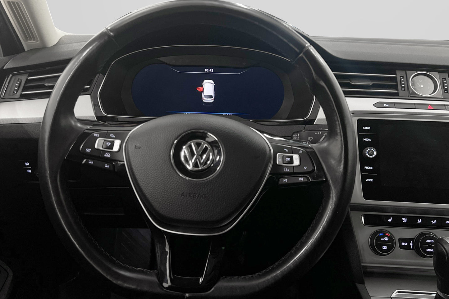 Volkswagen Passat 1.4 TSI 150hk Executive Cockpit Dragpaket