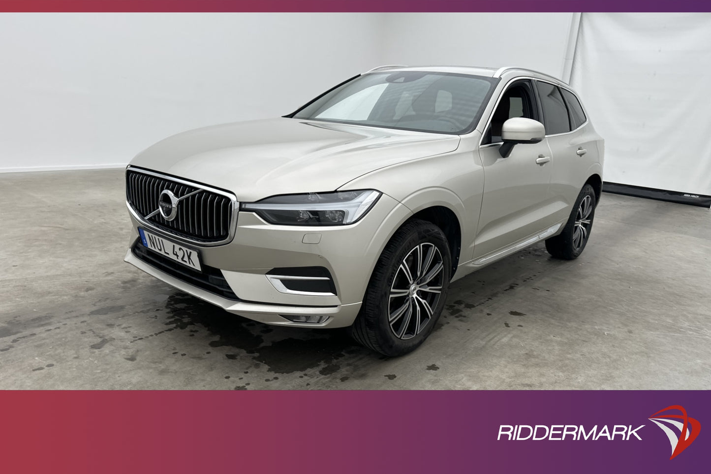 Volvo XC60 B4 AWD Inscription VOC Pano 360° Skinn BLIS Drag