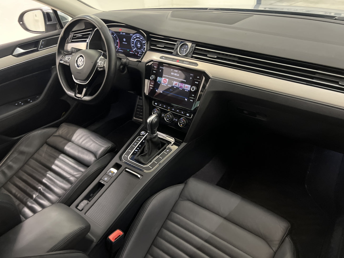 Volkswagen Passat Alltrack 4M Executive Cockpit D-värm MOMS