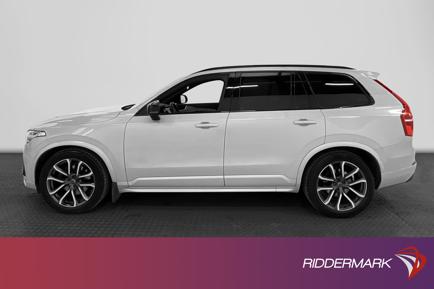 Volvo XC90 T5 AWD 250hk R-Design 7-Sits VOC Pano HUD 360°