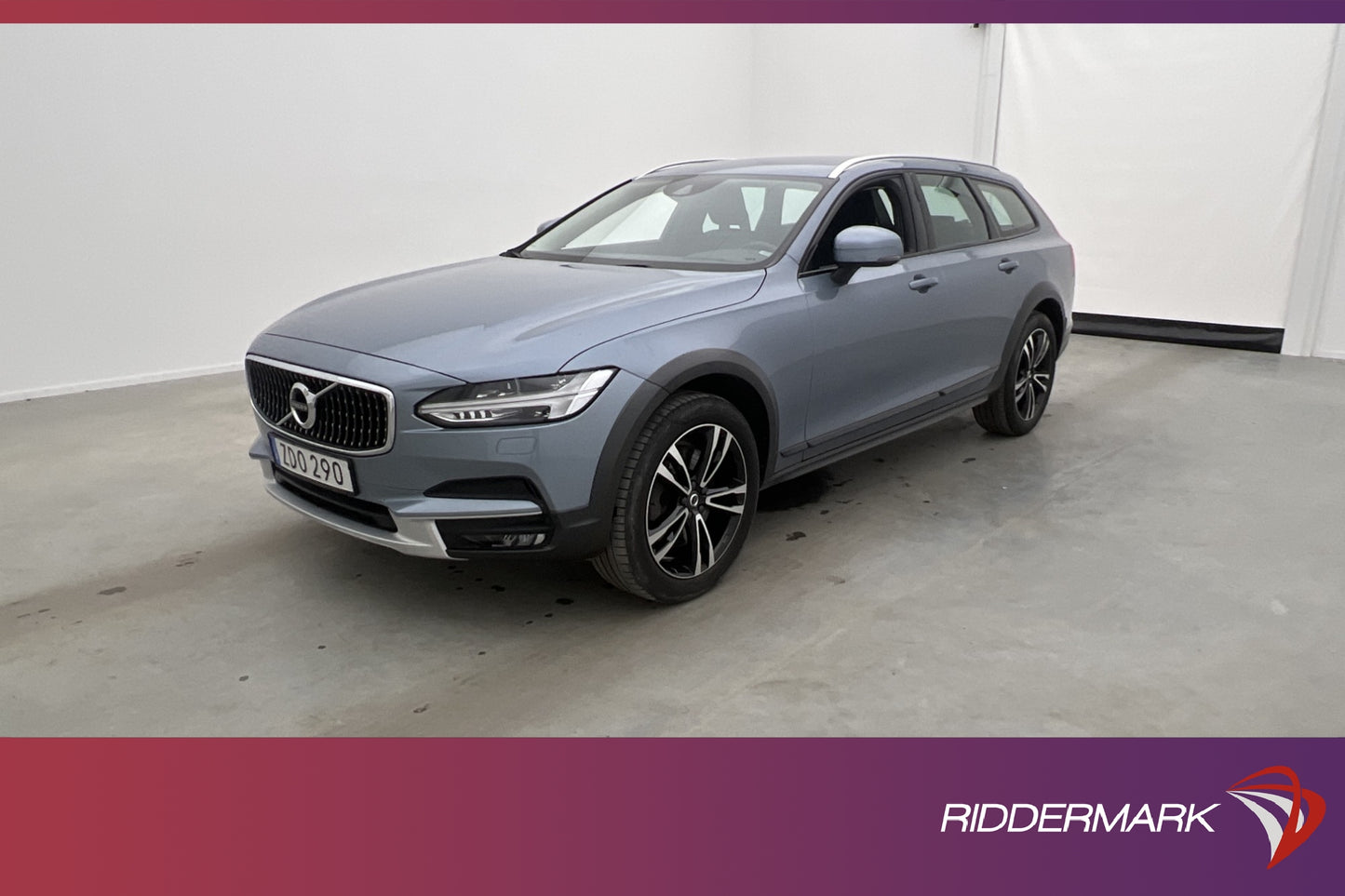 Volvo V90 Cross Country D4 AWD Momentum VOC Drag P-Sensor