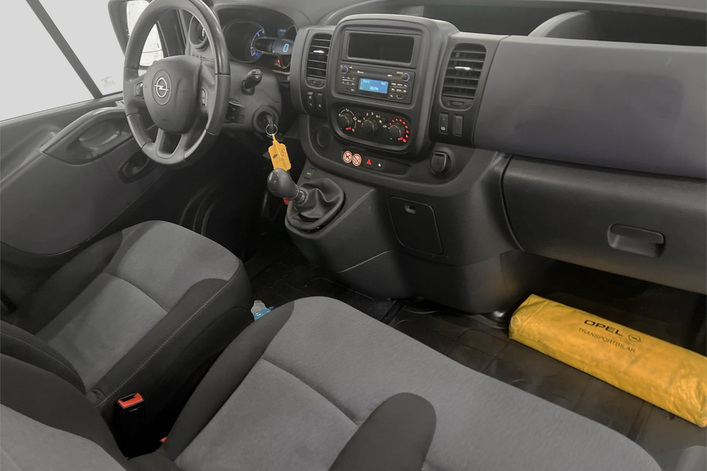 Opel Vivaro Kombi Lång 1.6 125hk 9-Sits B-Kamera 0.57l/Mil