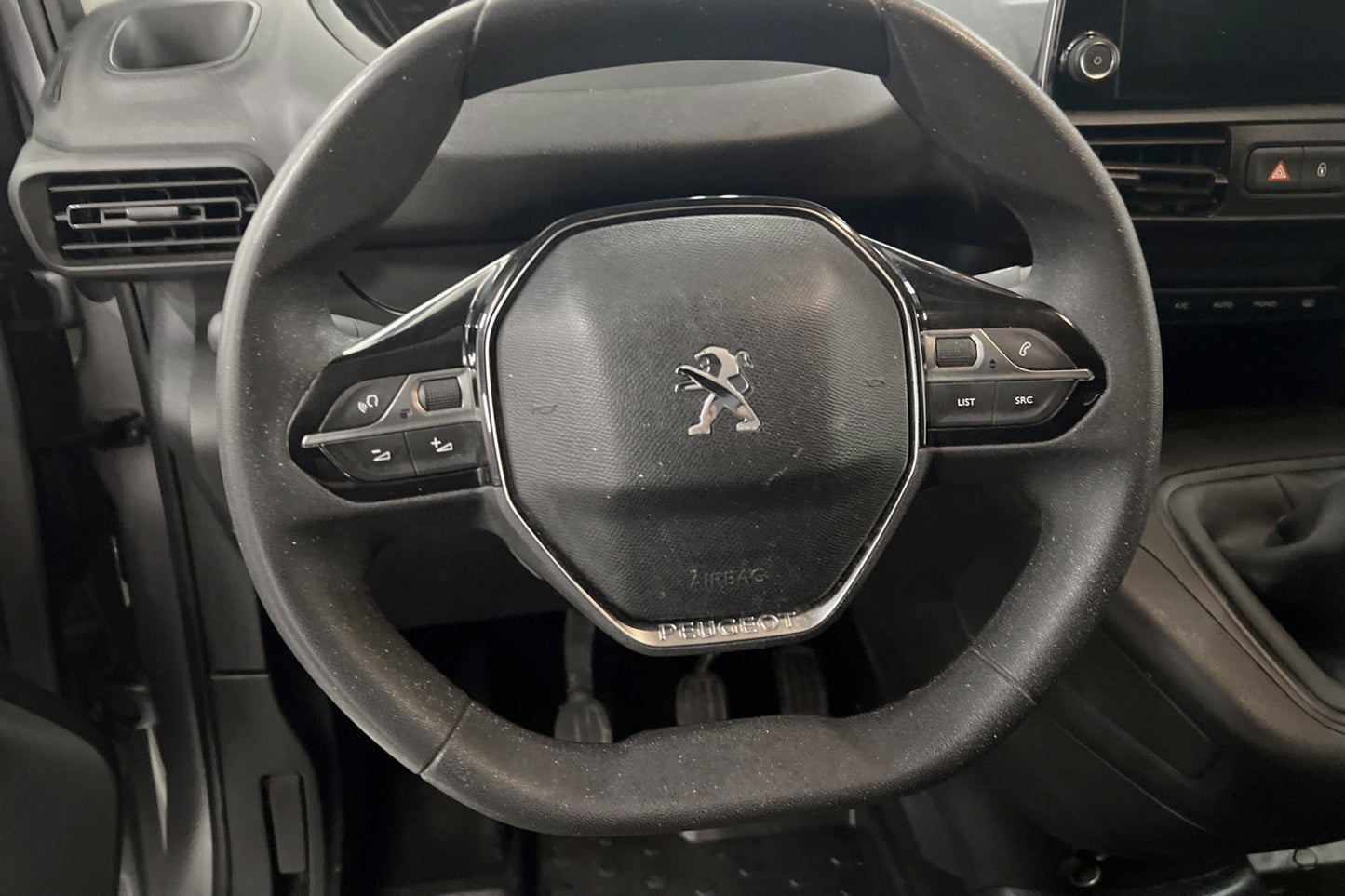 Peugeot Partner 1.5HDi Värmare Ny-Kamrem Nyservad PDC Moms