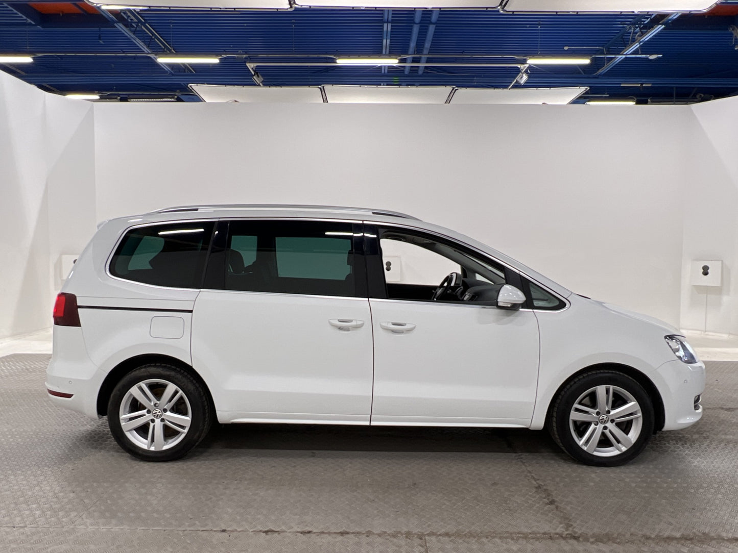 Volkswagen Sharan 4M 184hk 7-sits Värmare Elskjutdörrar