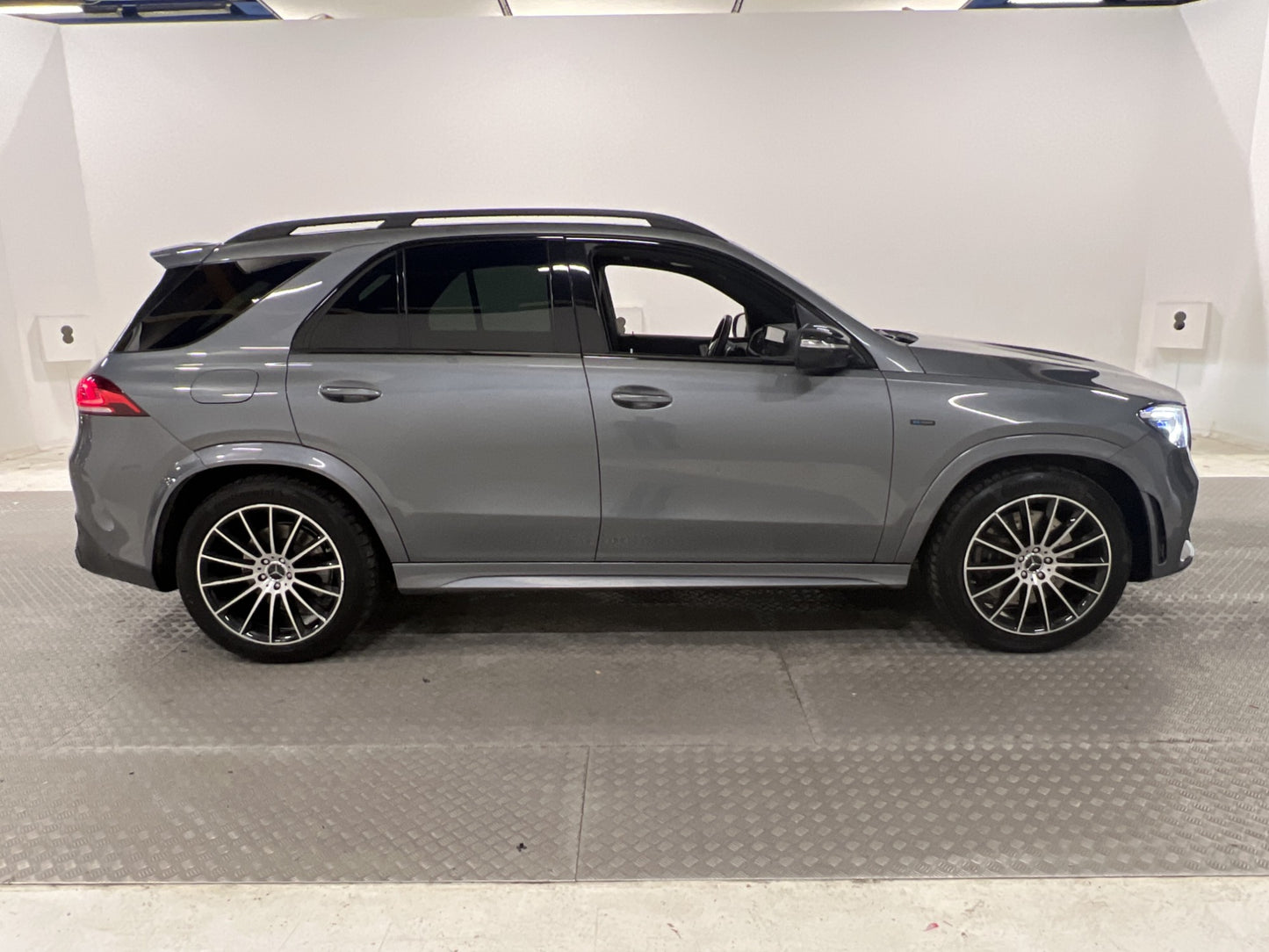 Mercedes-Benz GLE 350 de 4M AMG Värmare 360° Burmester MOMS