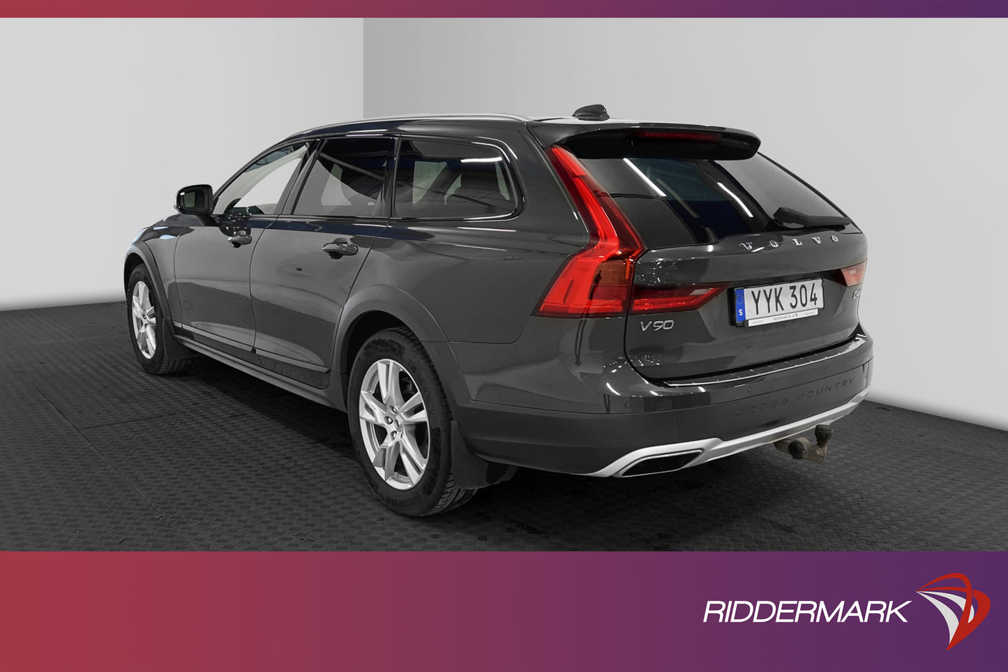 Volvo V90 Cross Country D4 AWD Värmare Pano H/K 360° VOC