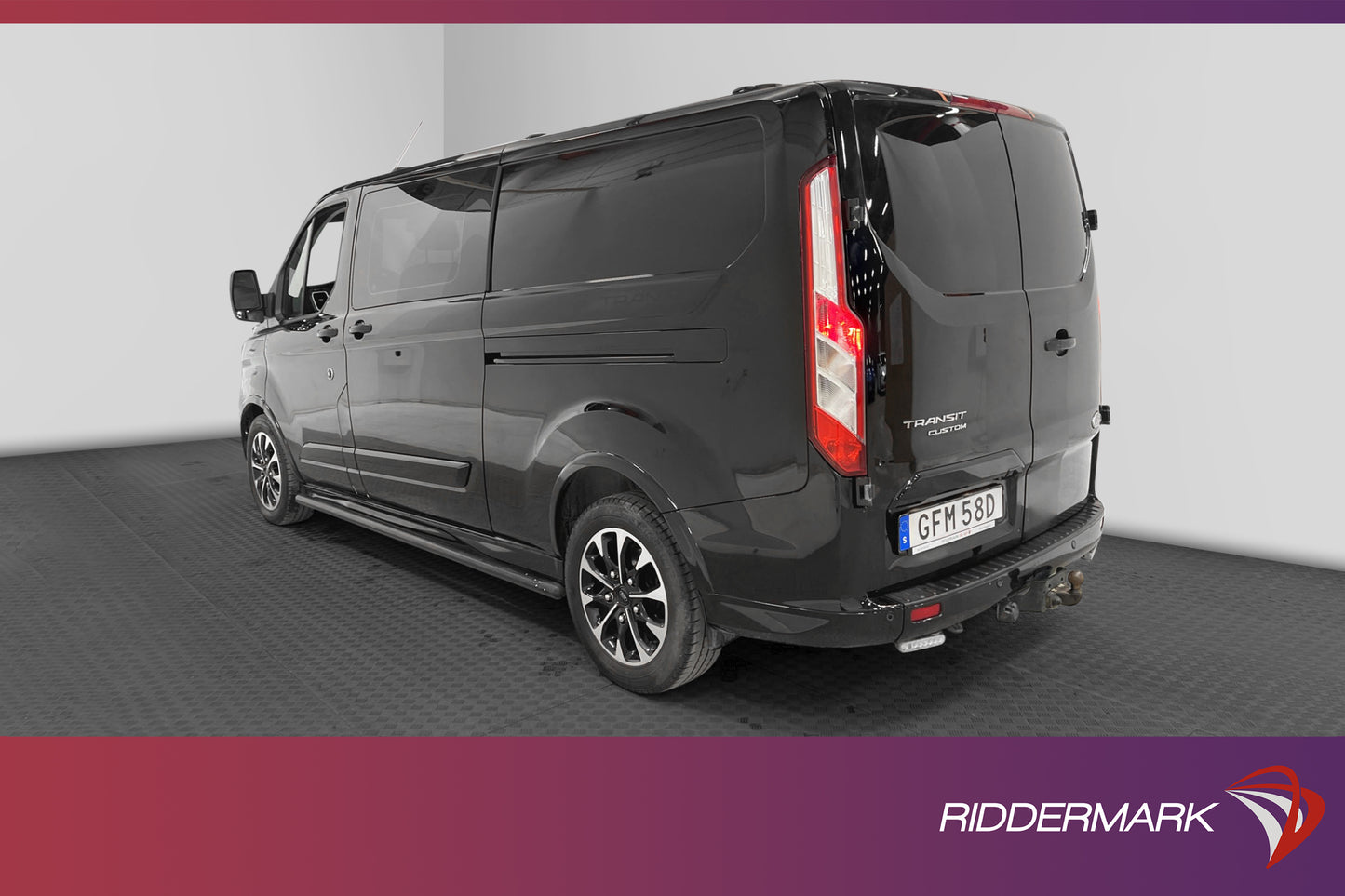 Ford Transit Custom CrewVan Sport  L2 Värmare V-inredd Moms