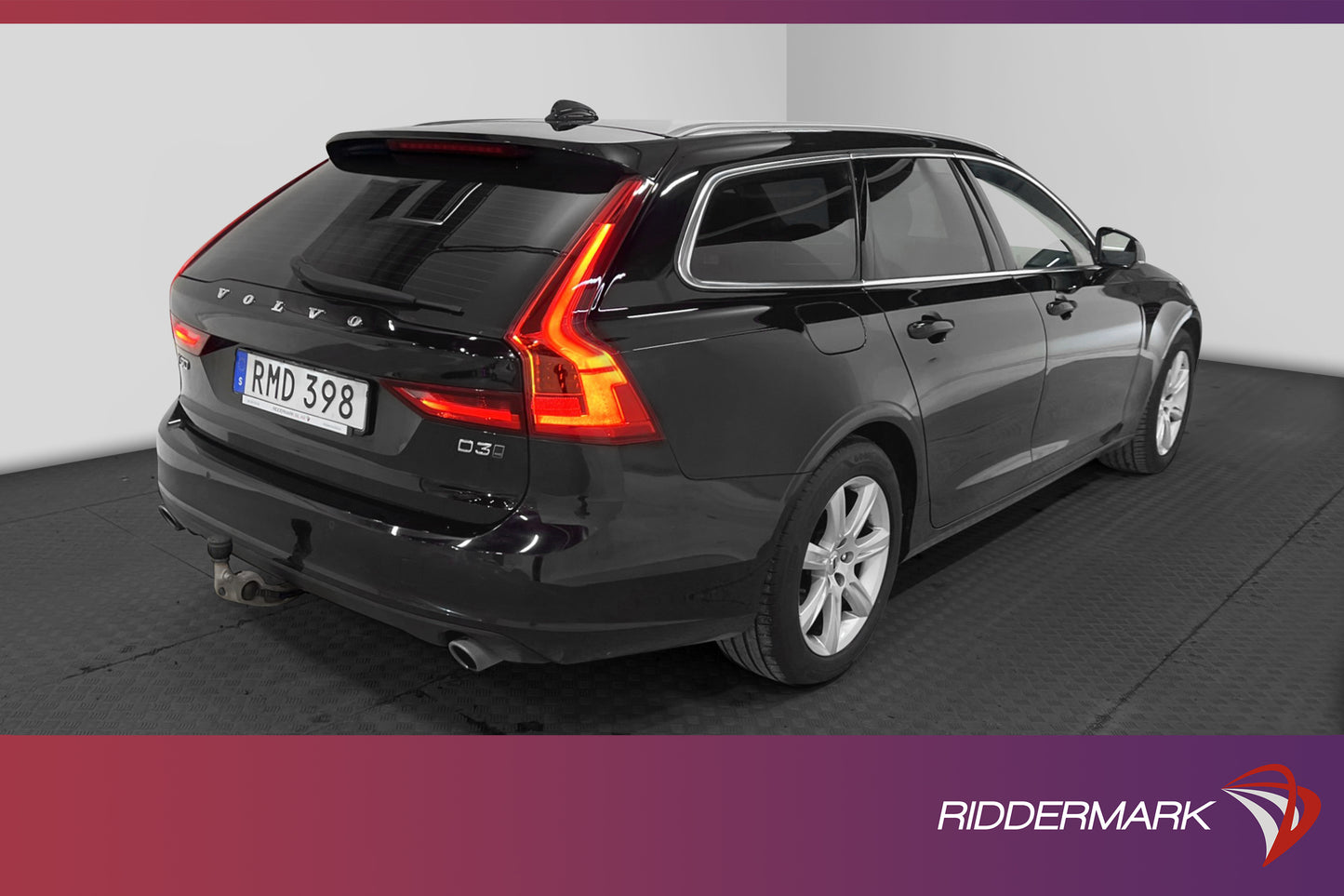 Volvo V90 D3 AWD Advanced VOC Värmare Lounge 360° 4-Zon Drag