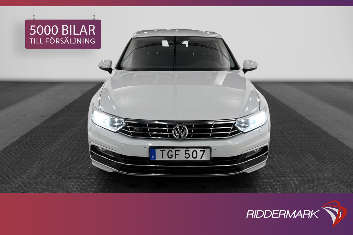 Volkswagen Passat 4M 190hk R-Line Cockpit D-värm Skinn Drag