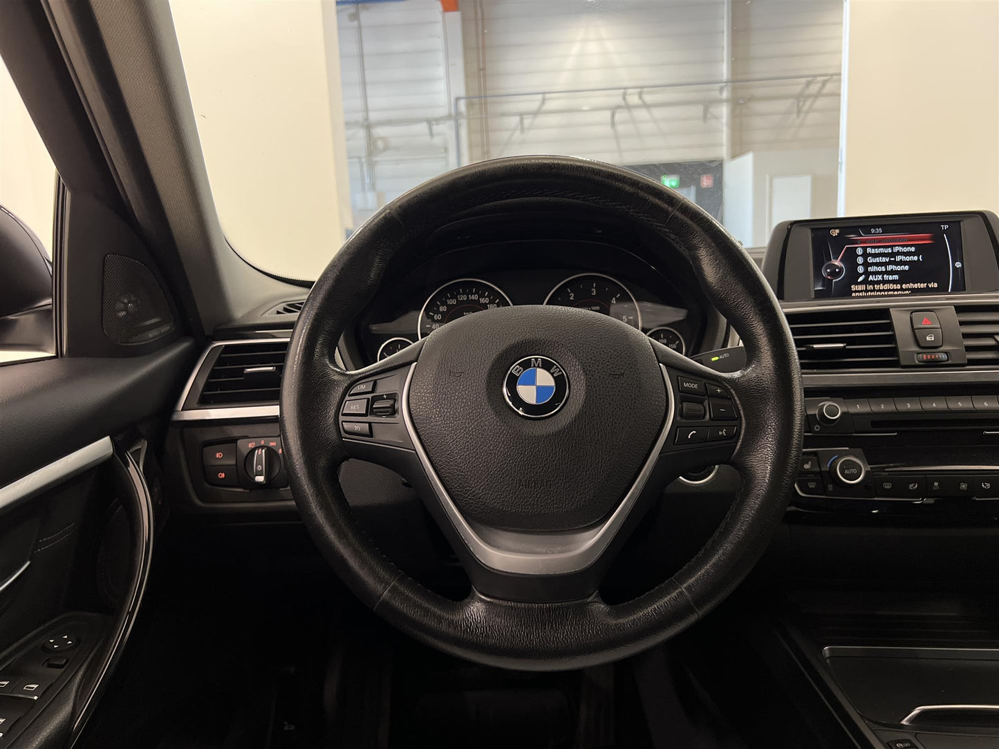 BMW 330d xDrive 258hk Harman/Kardon P-Sensorer Välservad