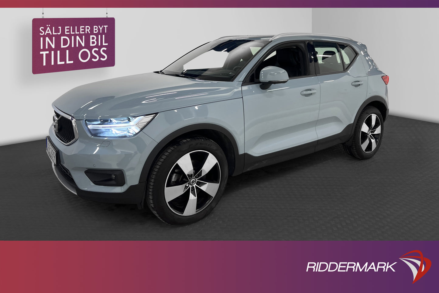 Volvo XC40 D4 AWD VOC D-värme Pano 360° Navi HiFi Skinn Drag