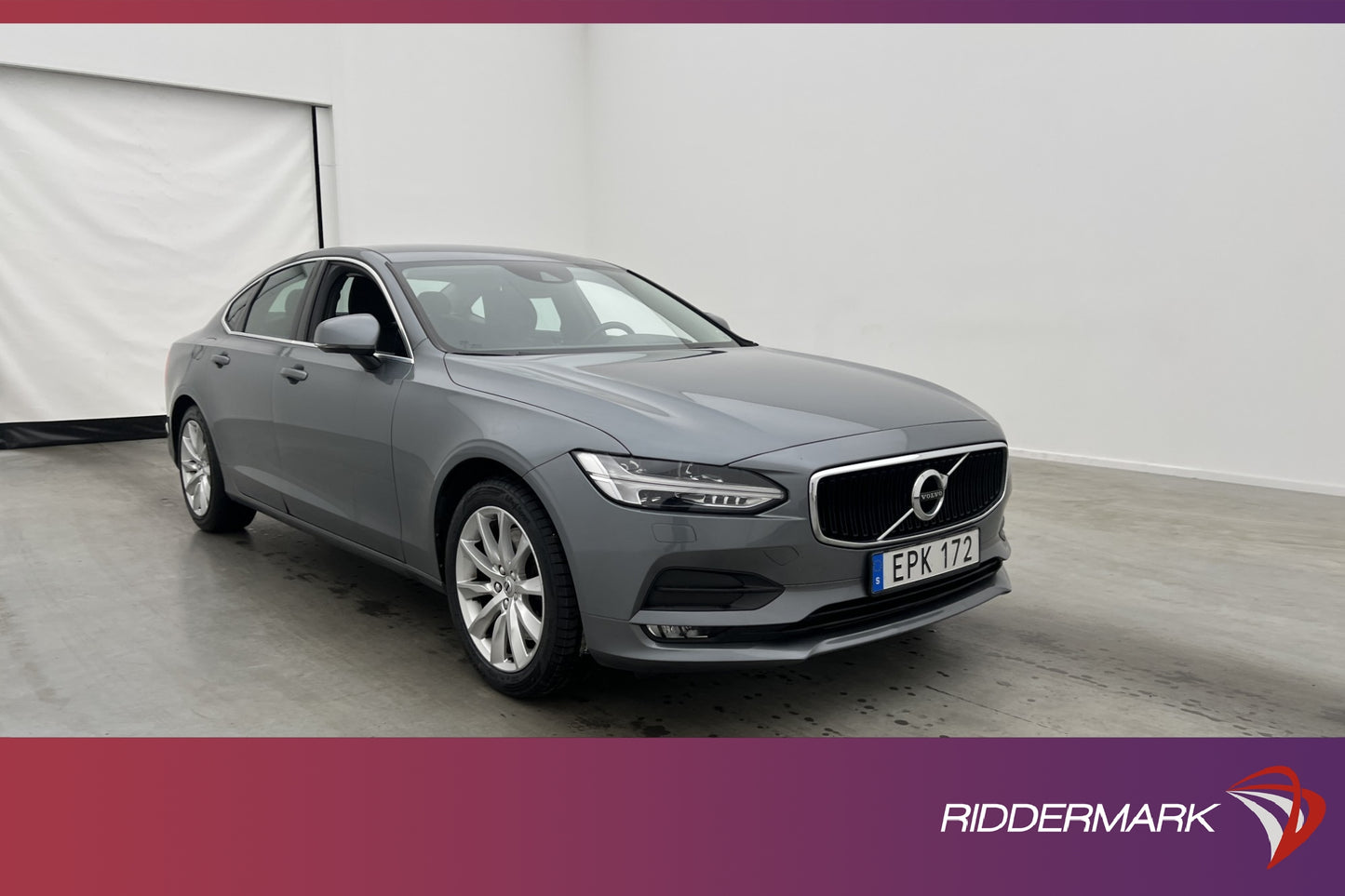 Volvo S90 T4 190hl Momentum VOC Värmare Sensorer GPS Keyless