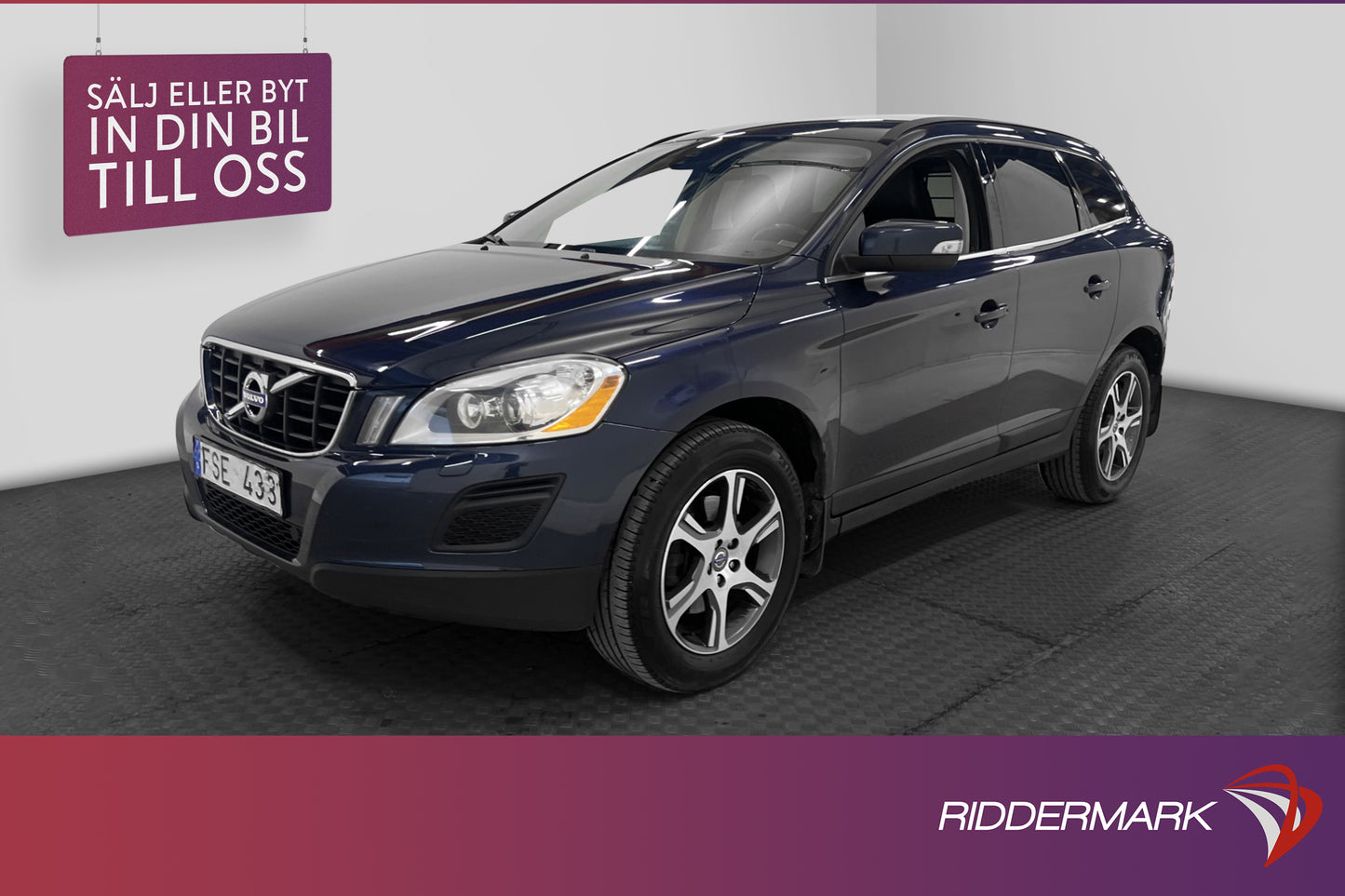 Volvo XC60 D4 AWD 163hk Momentum VOC Värmare Navi Skinn Dra