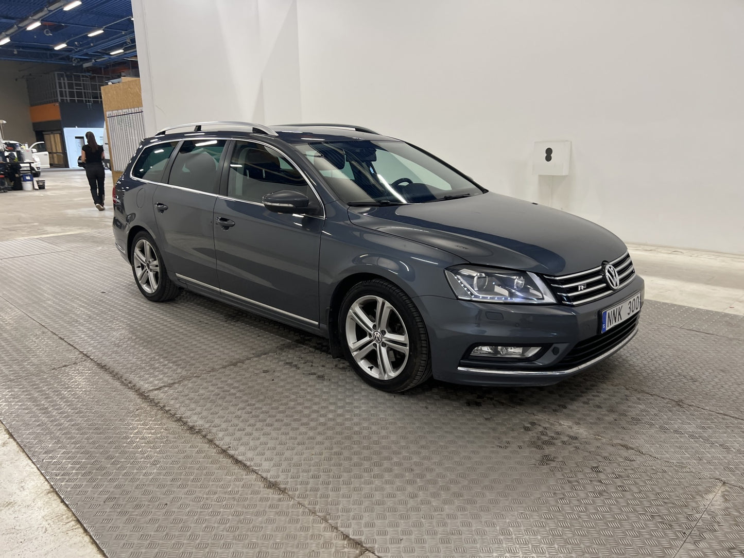 Volkswagen Passat 4M 177hk R-Line Bkamera Skinn Drag