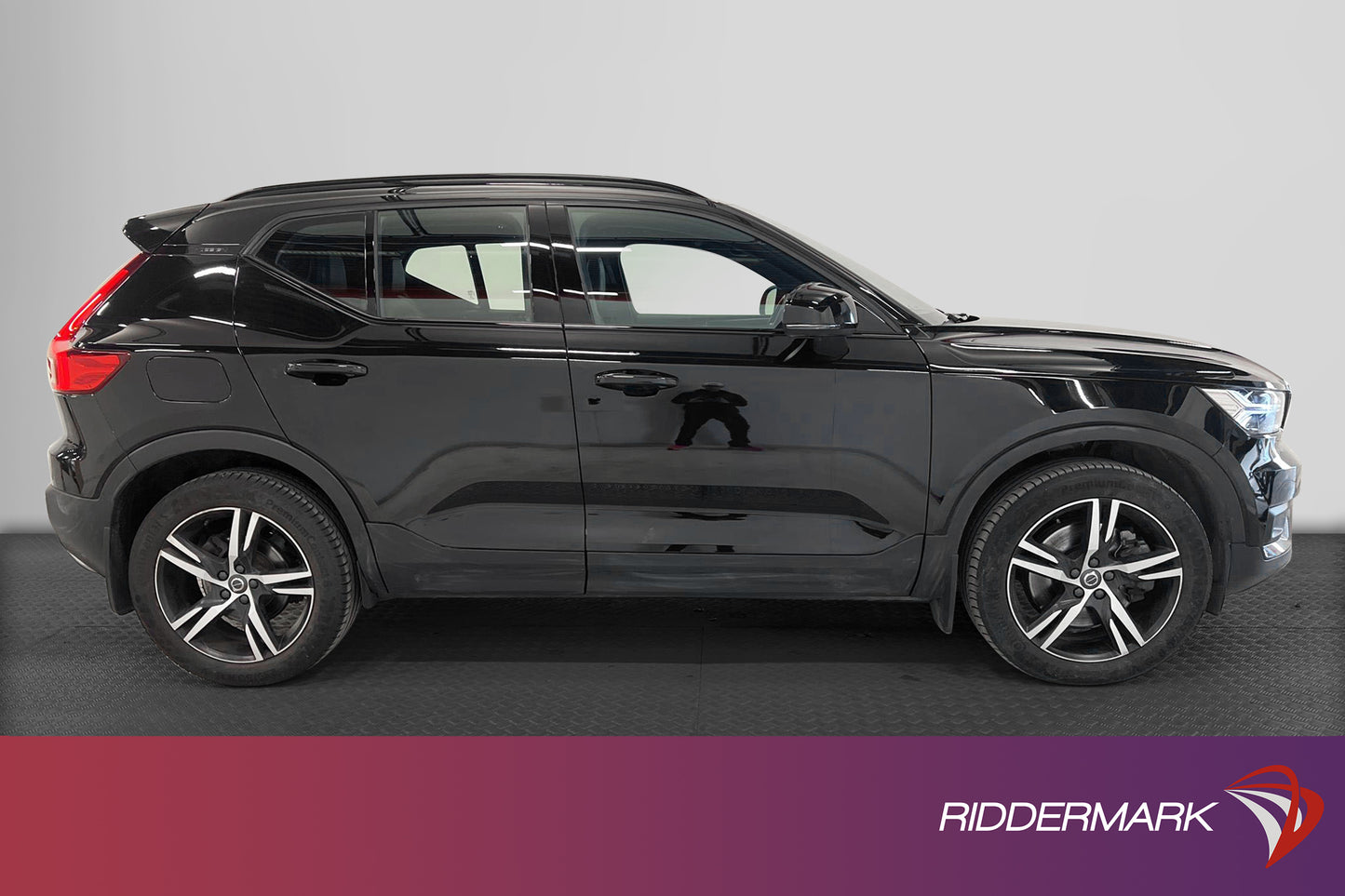 Volvo XC40 T5 Recharge 262h R-Design B-Kamera Panorama H/K