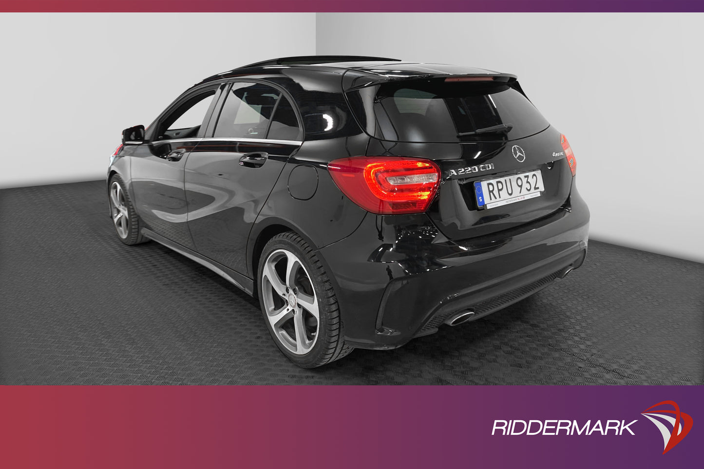 Mercedes-Benz A 220 CDI 4M AMG D-Värme Pano H/K B-kamera