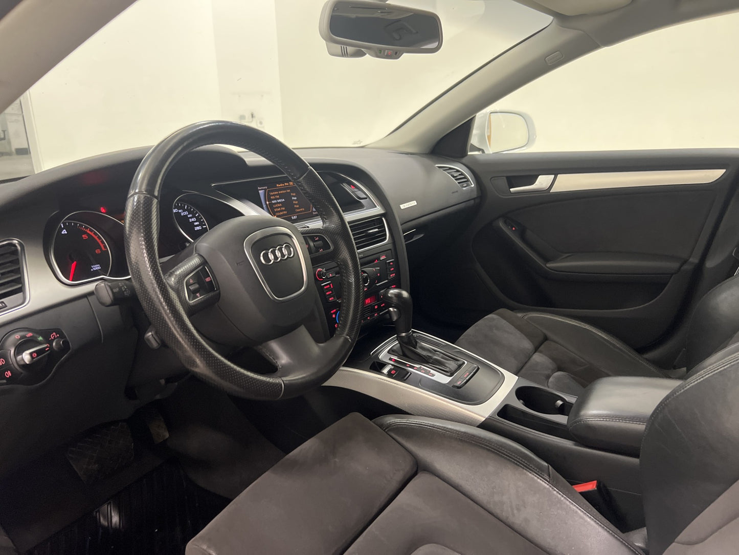 Audi A5 Sportback 3.0 TDI Quattro 239hk S-Line Drag H-skinn