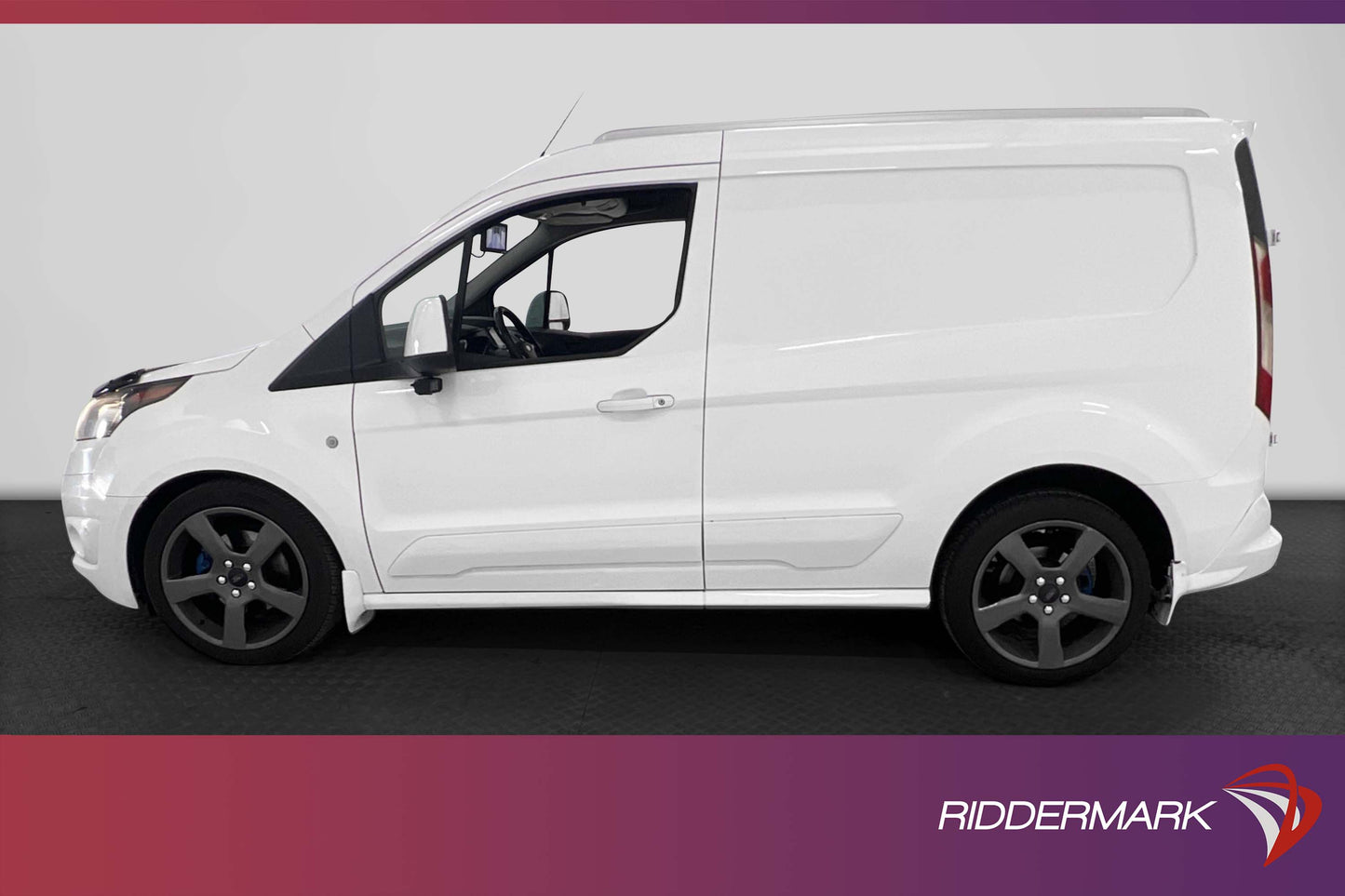 Ford Transit Connect Automat Värmare Dragkrok Navi STUK