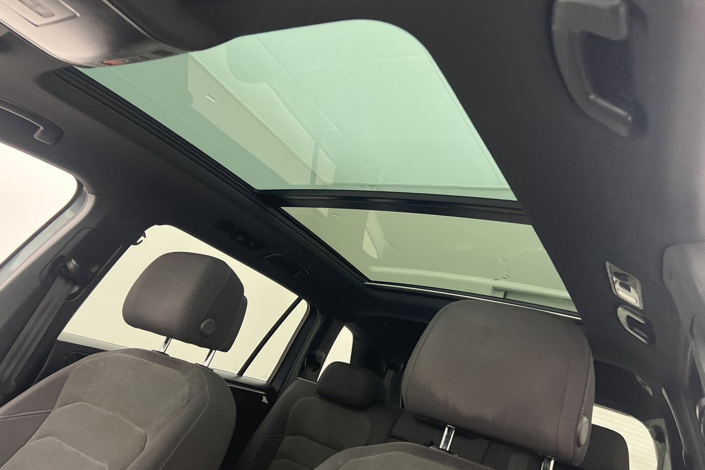 Volkswagen Tiguan Allspace GTS 4M R-Line 7-Sits Cockpit Pano