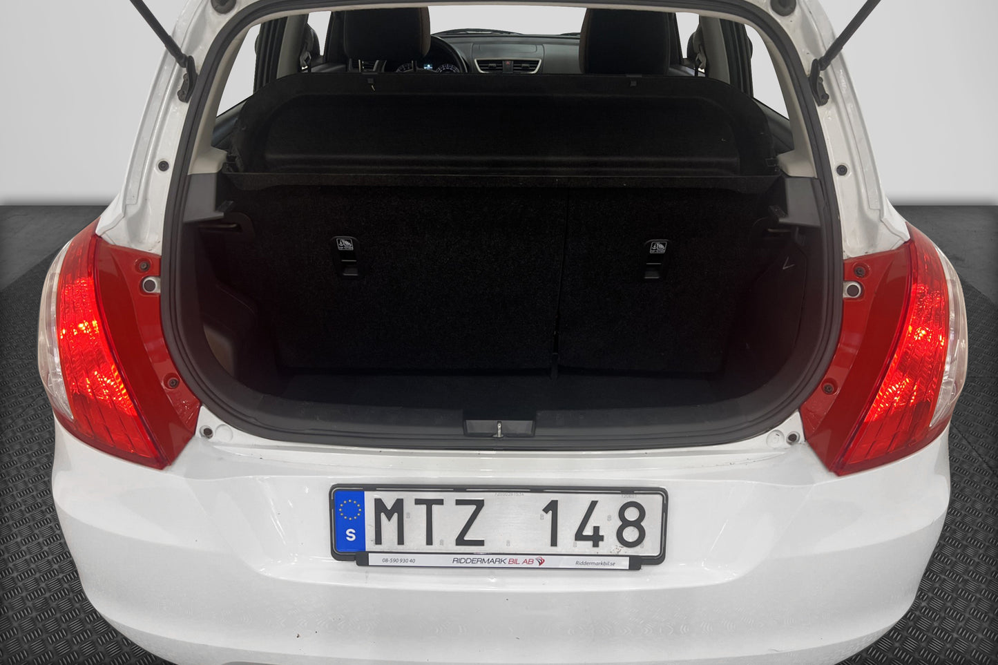 Suzuki Swift 1.2 VVT GL AC LÅGMIL Nyservad 0.44L/mil