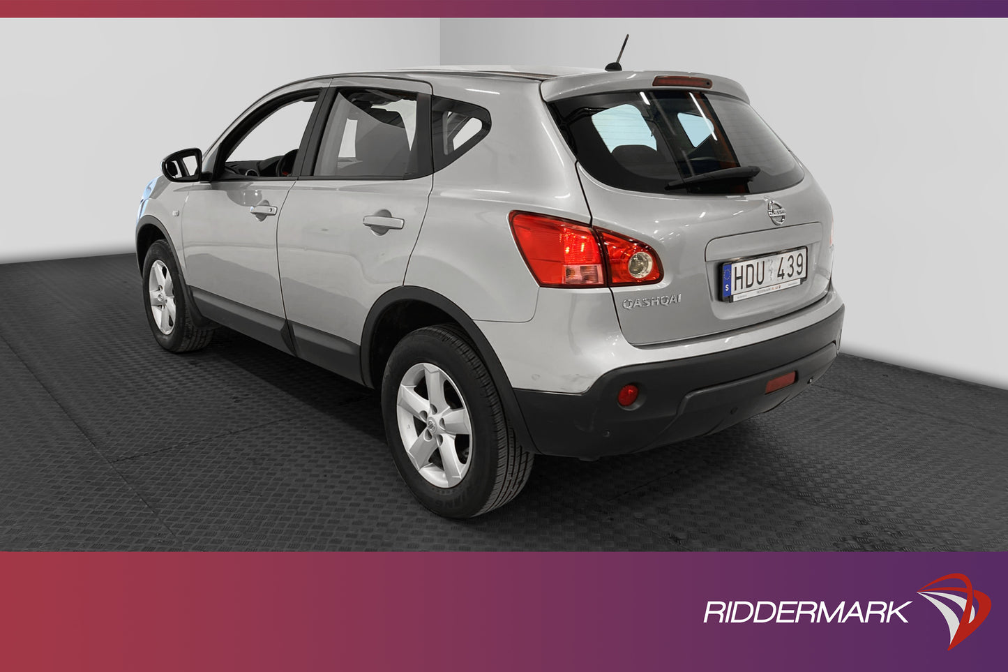 Nissan Qashqai 2.0 141hk Motorvärmare Nyservad