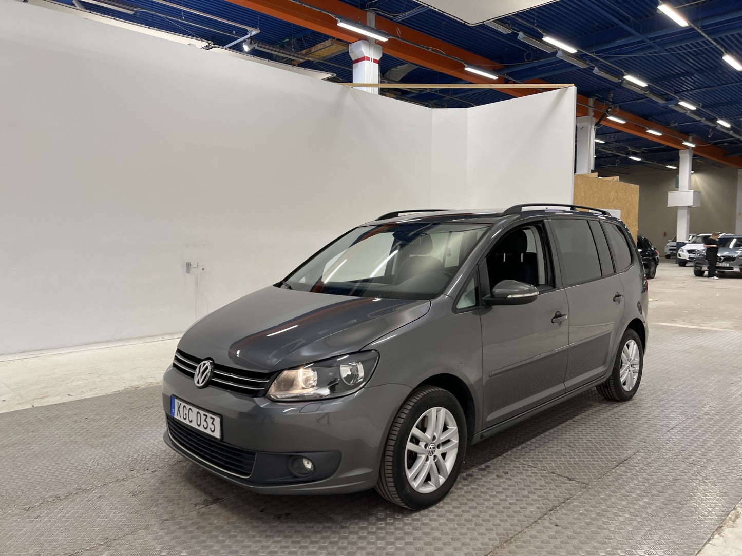 Volkswagen Touran 140hk Familypkt 7-Sits B-Kamera Drag Nybes