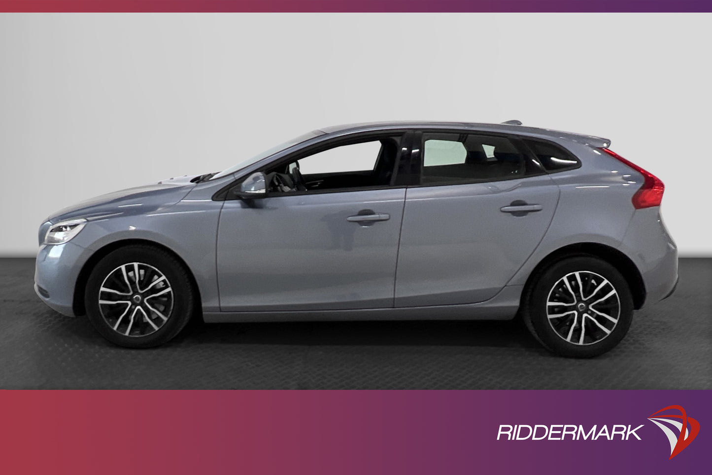 Volvo V40 D2 120hk Momentum Bluetooth 1 brukare 0.39l/mil