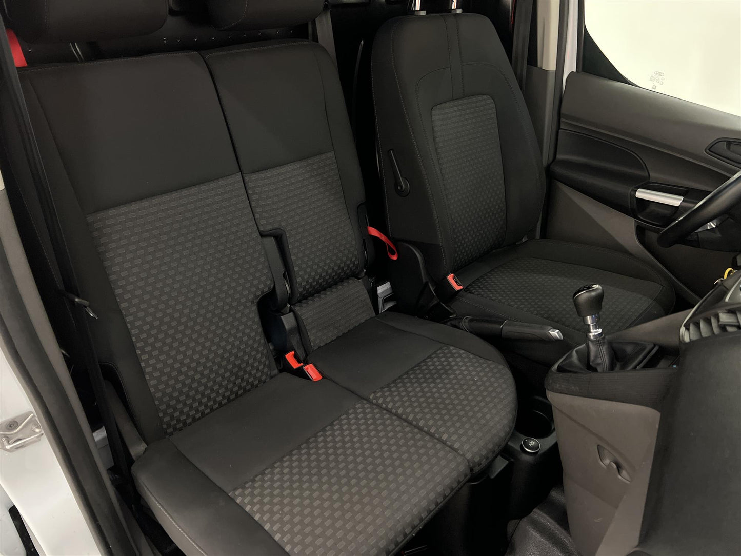 Ford Transit Connect 1.5 Värmare Drag Nyservad 1-Ägare Moms