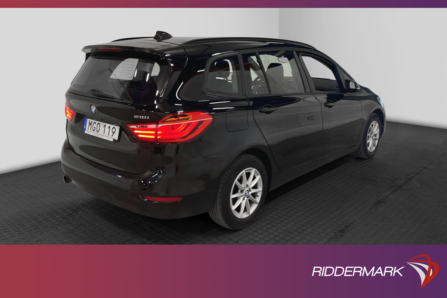 BMW 218i Gran Tourer 136hk Advantage 7-sits Kamera Välservad