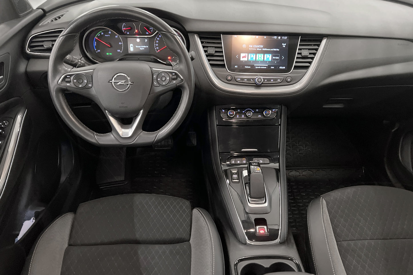 Opel Grandland X Hybrid 300hk Backkamera Navi MOMS Leasbar