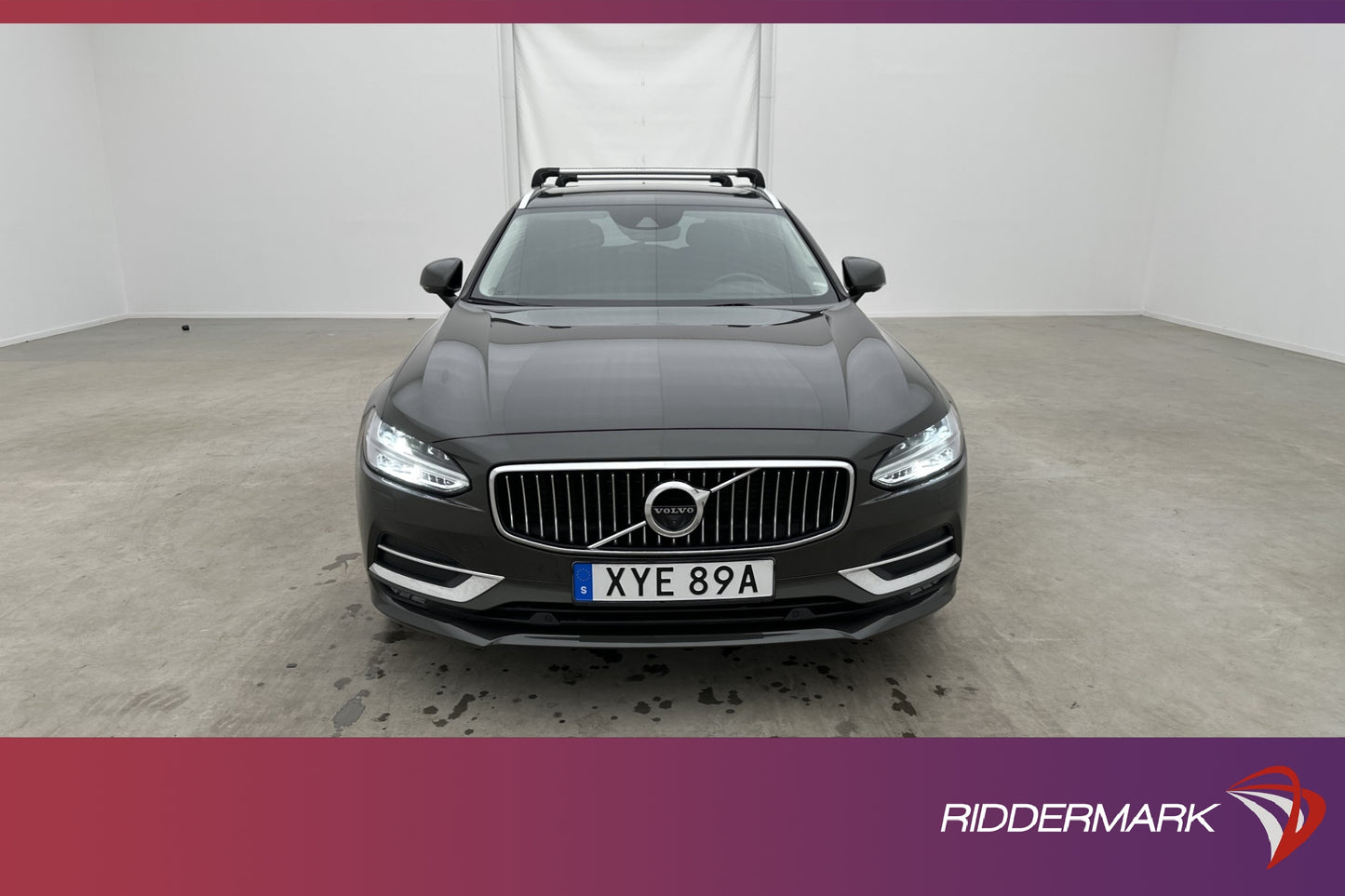 Volvo V90 D3 AWD Inscription VOC Värm H/K 360° Drag MOMS