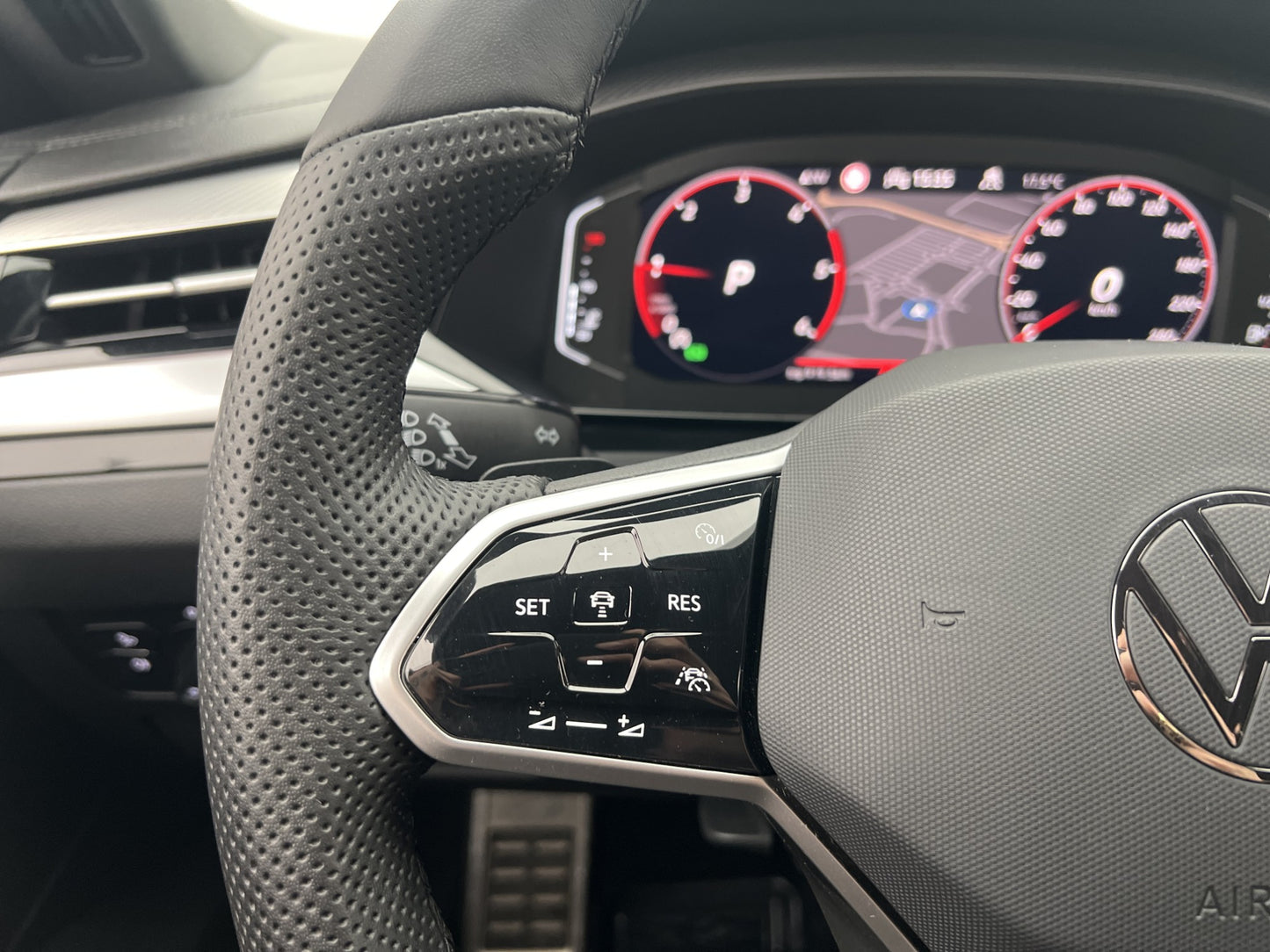 Volkswagen Arteon TDI 4M 200hk R-Line Cockpit Värm Navi Drag