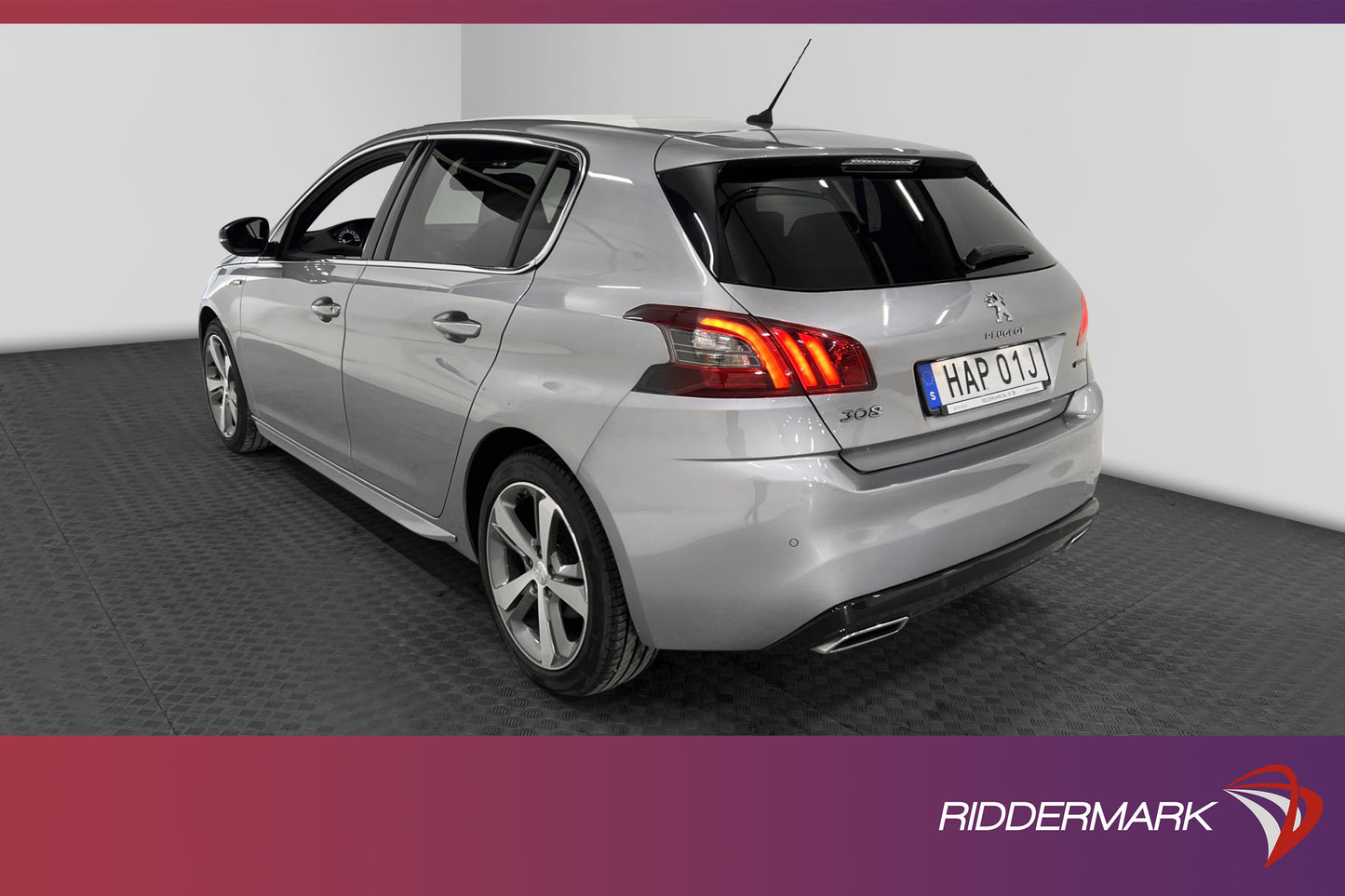 Peugeot 308 1.2 e-THP 130hk GT-Line PDC Panorama 0,46l/mil