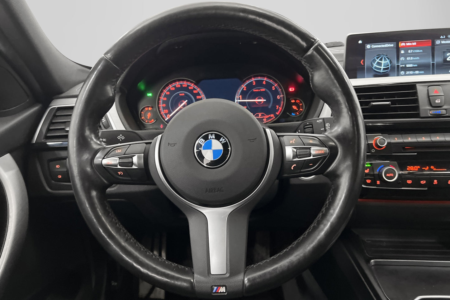 BMW 330 i xDrive 252hk M Sport Navi HiFi Kamera Skinn Drag