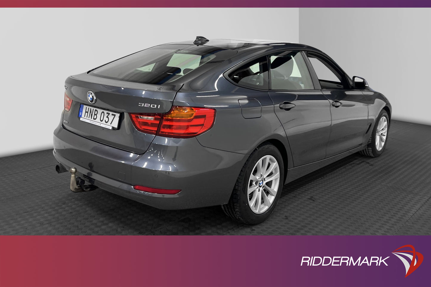 BMW 320i xDrive Gran Turismo 184hk Pano B-kamera Navi Drag