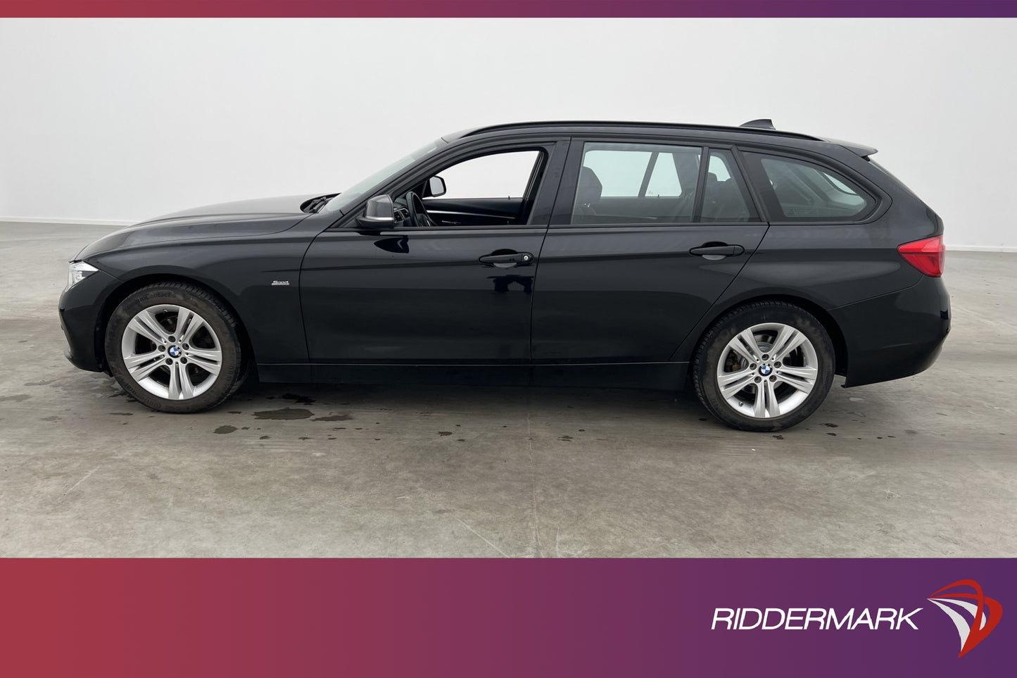 BMW 320 d xDrive Touring 190hk Sport line Sensorer Drag