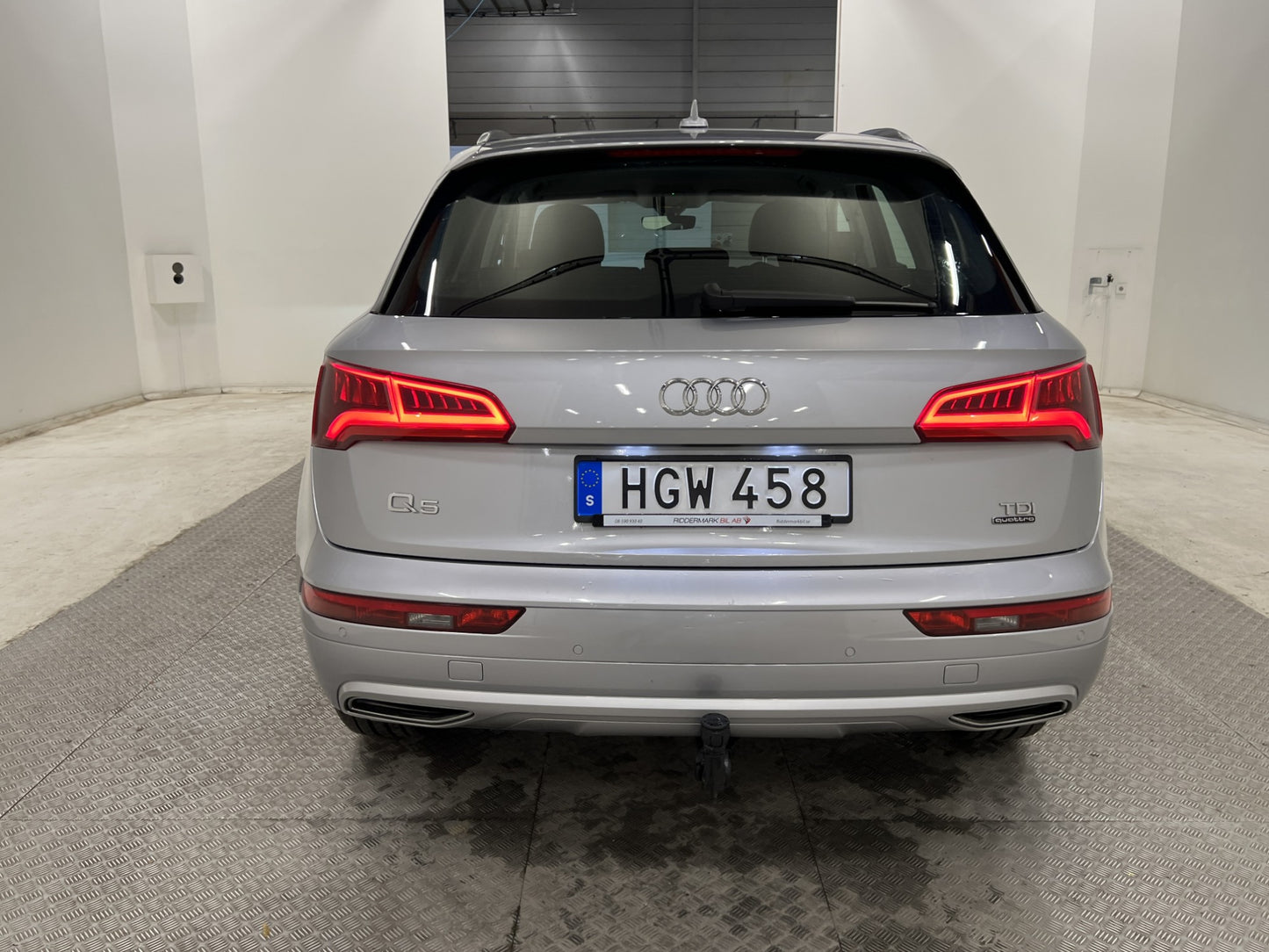 Audi Q5 Quattro 2.0 TDI 190hk Proline Värmare Dragkrok PDC