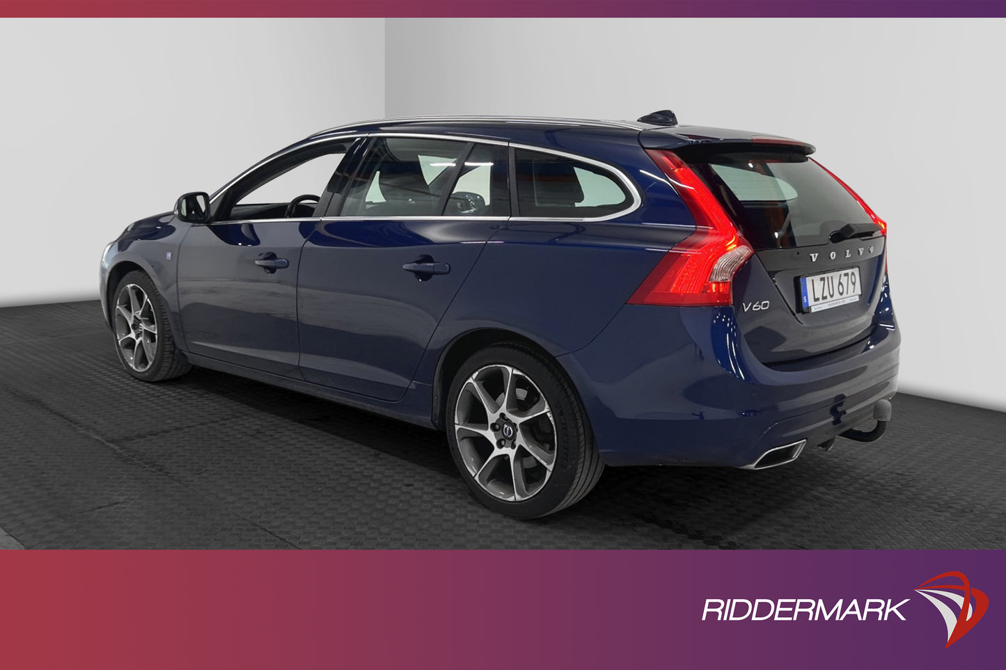 Volvo V60 D4 181hk AWD Ocean Race D-Värm VOC Navi Skinn Drag