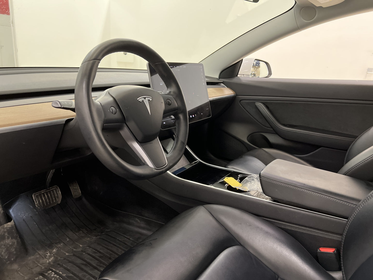 Tesla Model 3 Long Range AWD 440hk Dragkrok Uppgraderad AP