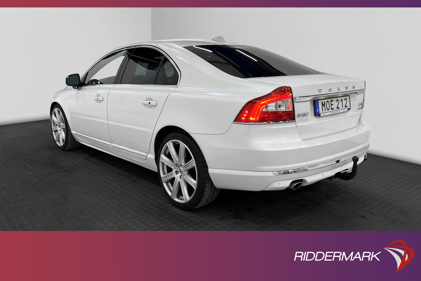 Volvo S80 D5 AWD Summum Skinn D-värm VOC Taklucka 21" BLIS