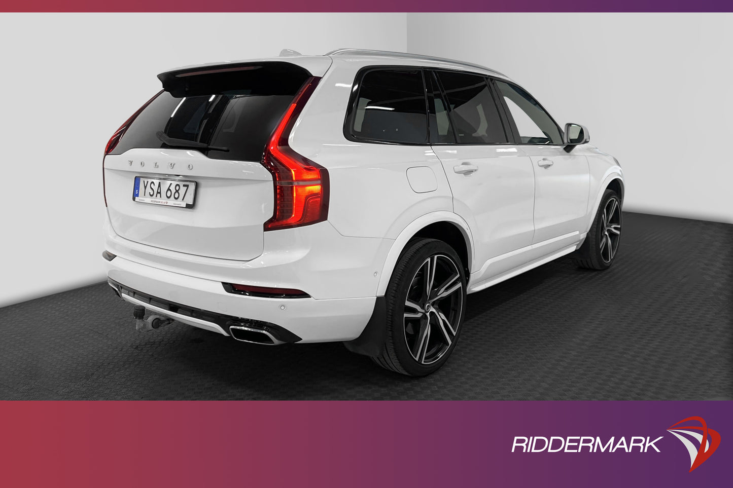 Volvo XC90 D5 235hk AWD R-Design 7-sits HUD Pano B&W D-värm