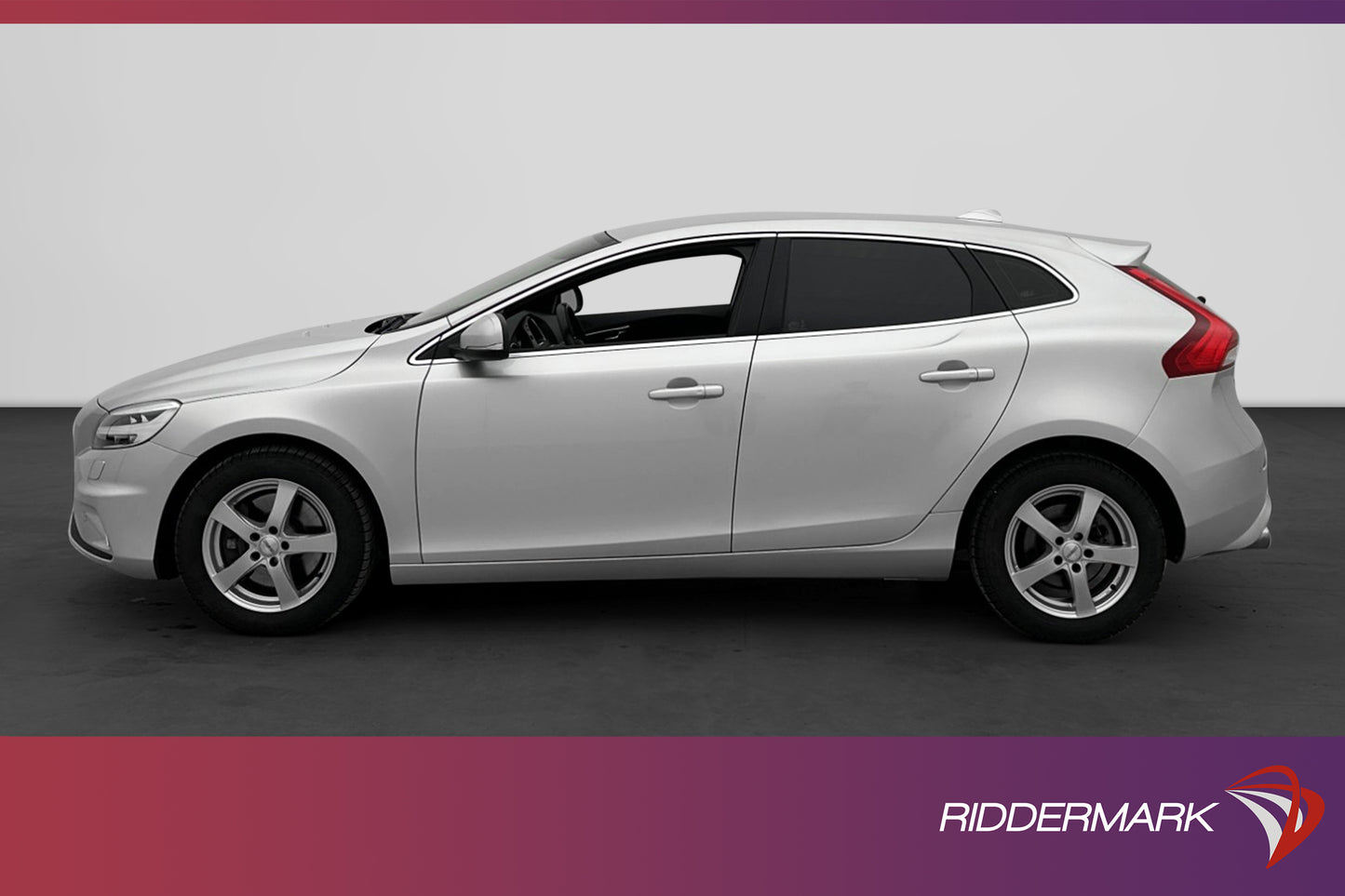 Volvo V40 D3 150hk R-Design VOC Kamera Navi BLIS Välservad