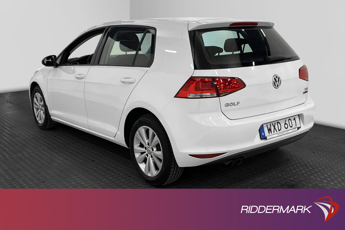 Volkswagen Golf 1.6 TDI Style 4M 110hk Carplay 0.4L/Mil