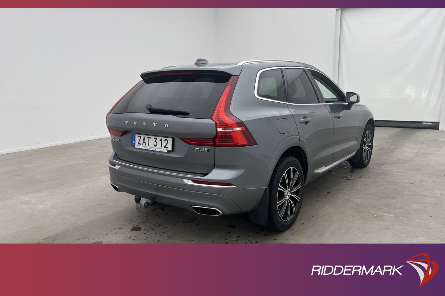 Volvo XC60 D4 AWD Inscription VOC Värm Kamera Navi BLIS Drag