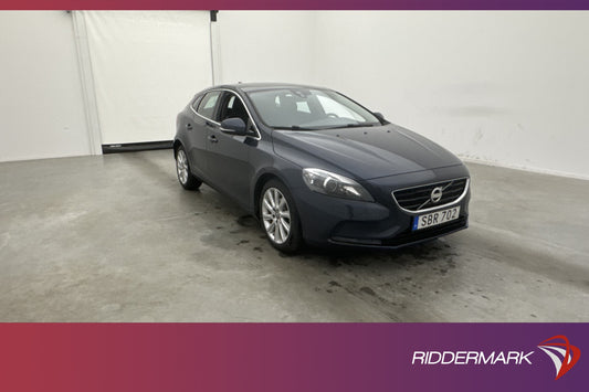 Volvo V40 D2 115hk Momentum Pano VOC Kamera Navi K-rem-Bytt