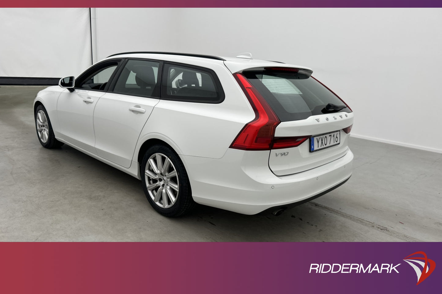 Volvo V90 D3 AWD Business VOC Värm Sensorer Elstol CarPlay