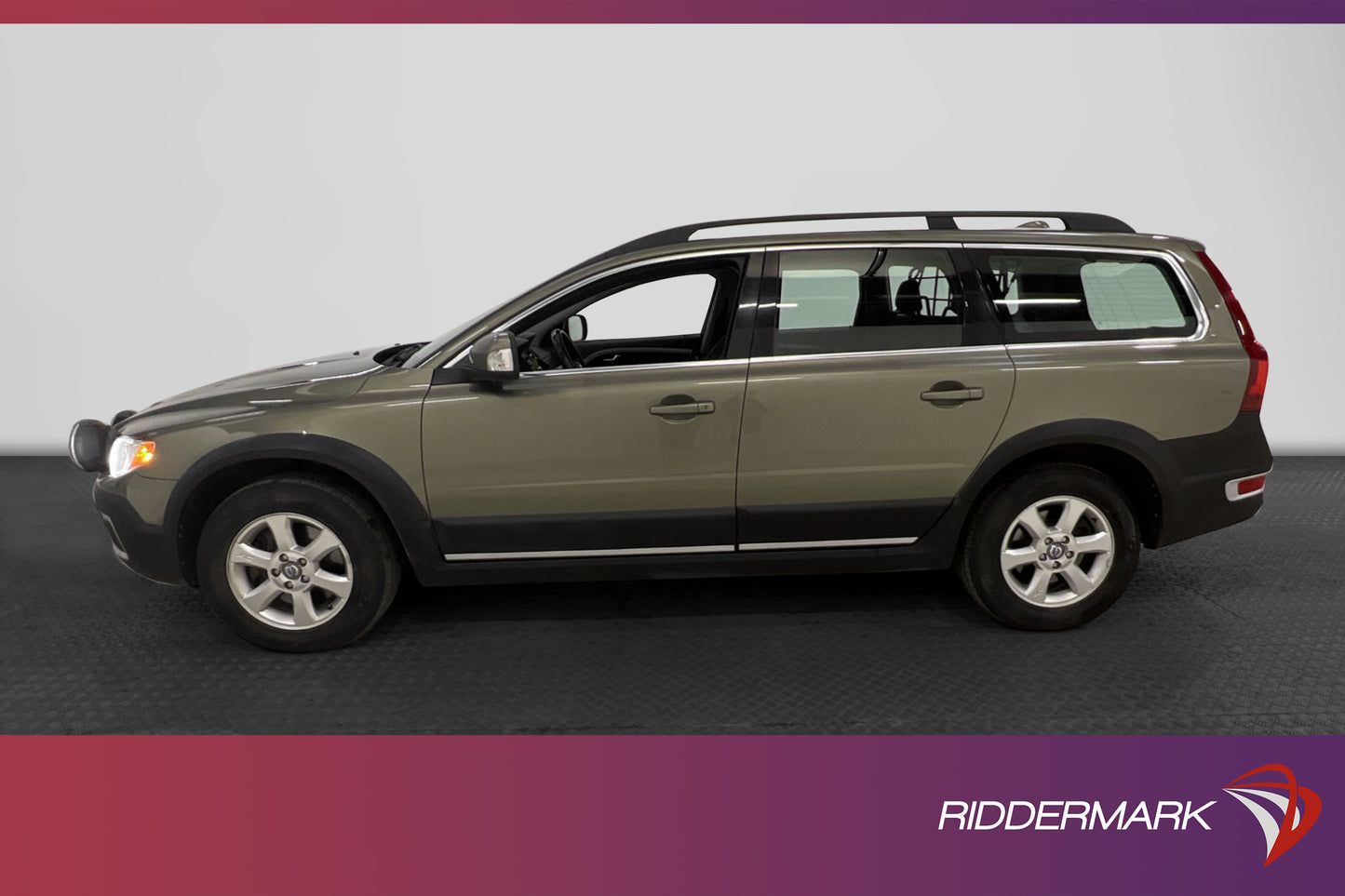 Volvo XC70 D3 163hk AWD Momentum D-Värmare B-Kamera Dragkrok